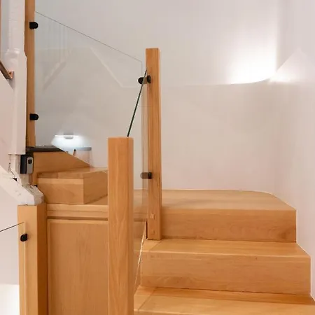 La Antigua Farmacia *