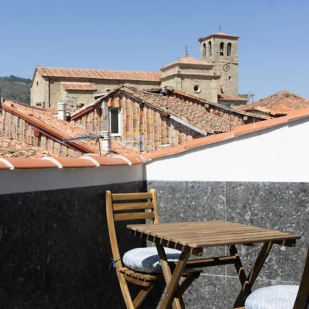 La Antigua Farmacia Διαμέρισμα