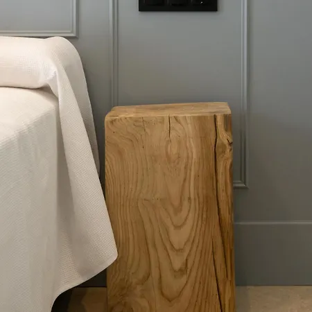 La Antigua Farmacia *