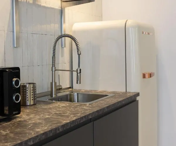 La Antigua Farmacia * Hervás